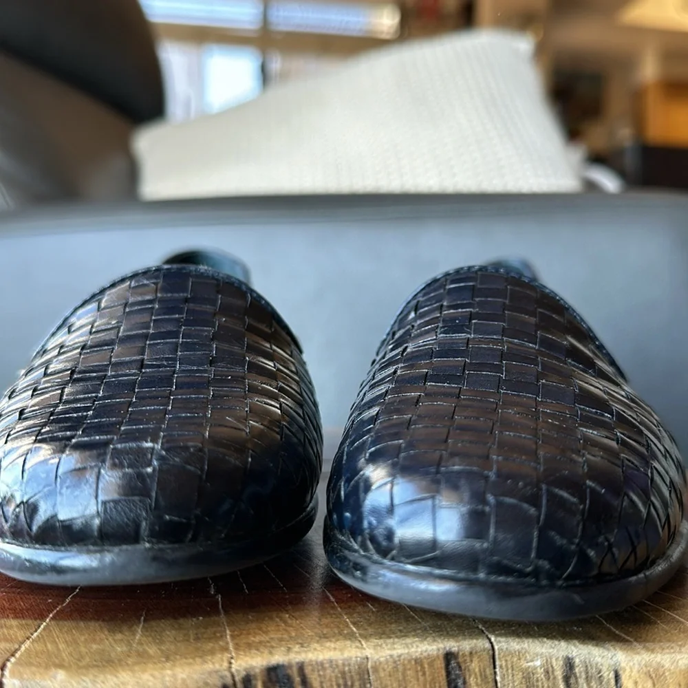 Trotters Liz navy blue weave leather slip-on loafers 7M